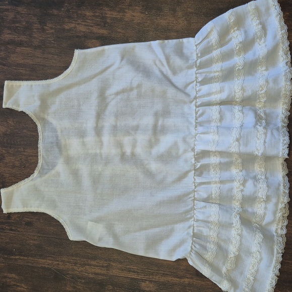 vintage Floral Embroidered Top lace trim tiered Tunic White Cotton Blend Tank - Picture 4 of 6